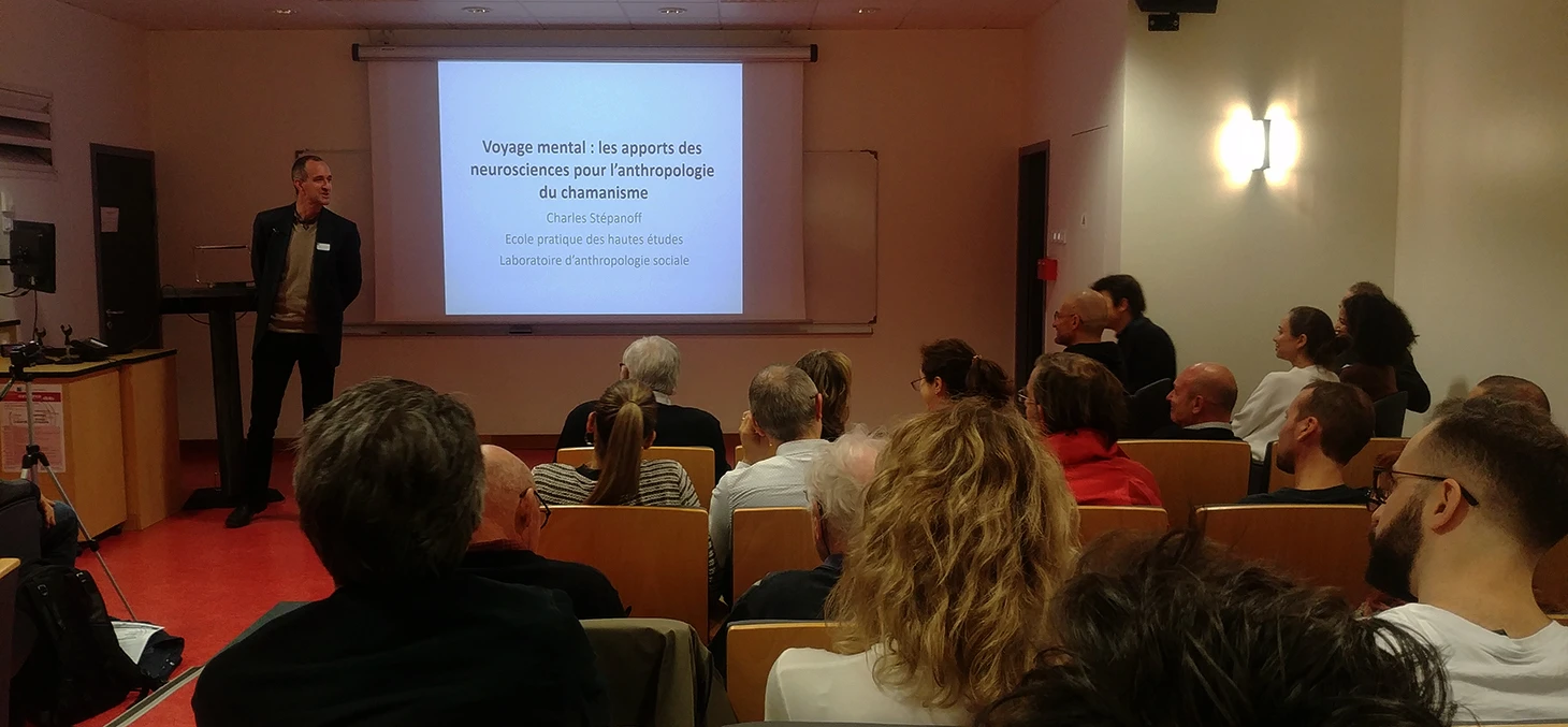 Charles Stépanoff, anthropologue lors du colloque "La conscience dans tous ses états"