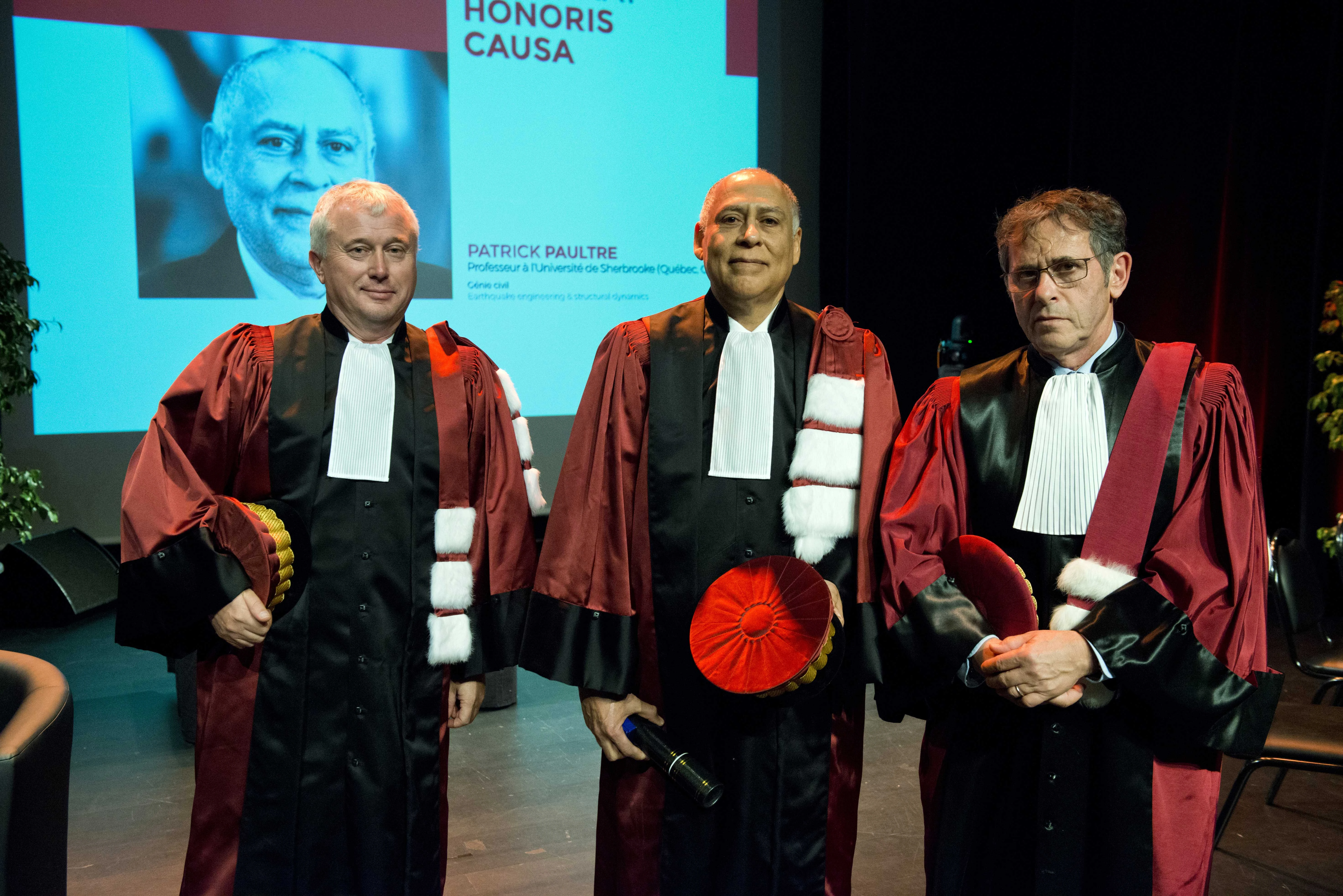 Patrick Paultre entouré de son parrain, Laurent Daudeville et du président de l’UGA