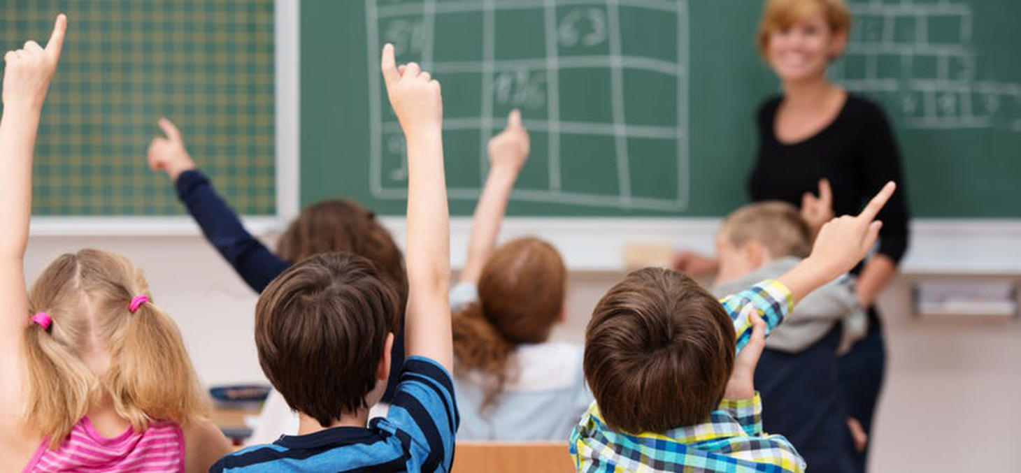 Les évaluations peuvent contribuer à un diagnostic du système éducatif. Mais elles n’ont pas la capacité de déterminer les traitements adéquats. Shutterstock